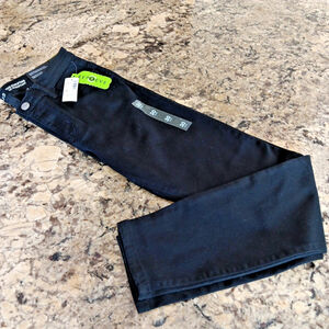 With $64 Tags R Jeans The Sculpting Skinny Jeans Womens Petite 30 Black Like New